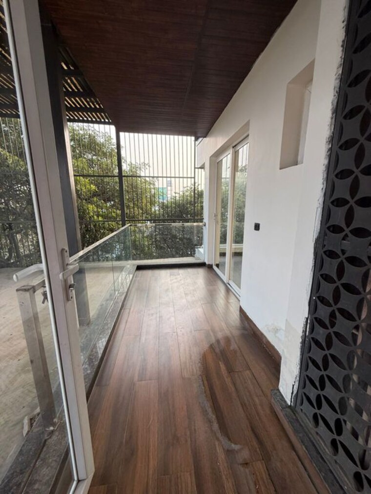 Balcony, ansal-sushant-apartments 3 Bedroom 418 Sq.Ft. Builder Floor In Sushant Lok I Gurgaon 10197563