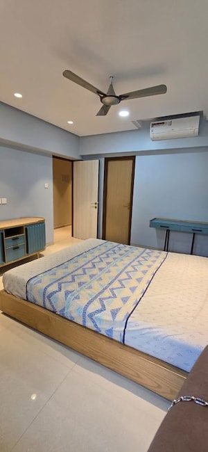 1 BHK Apartment For Rent in Swastik Residency 1, Ghodbunder Road