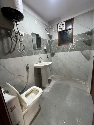 Master Bedroom in 3 BHK Builder Floor at Chattarpur – for Rent