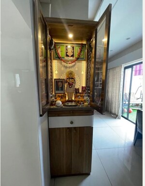 Building Lobby in 2 BHK Apartment at Duville Riverdale Heights, Kharadi – for Rent