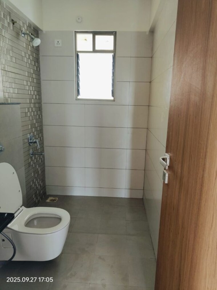 Bathroom, majestique-towers 2 Bedroom 825 Sq.Ft. Apartment In Kharadi Pune 10197669