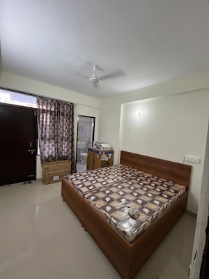 Bedroom in 2.5 BHK Builder Floor at BPTP Park Elite Premium, Sector 84 – for Rent