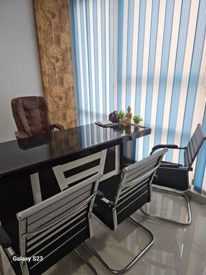 Master Bedroom in 3 BHK Apartment at Amrapali Golf Homes, Sector 4 Greater Noida – for Rent