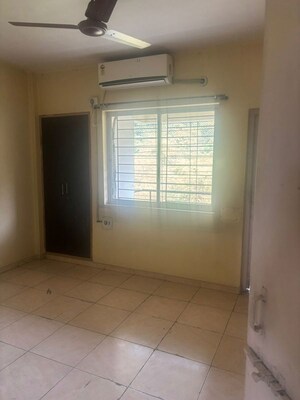 Room in 3 BHK Apartment at Vikasini CHS, Cbd Belapur Sector 8b – for Sale