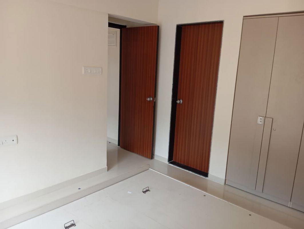 1 BHK + Pooja Room Apartment For Rent in Kavya Residency Thane