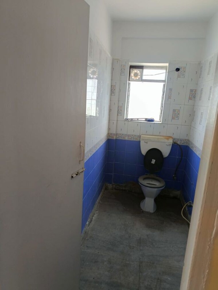 Bathroom, sector 10 greater noida 2 Bedroom 844 Sq.Ft. Builder Floor In Sector 10 Greater Noida Greater Noida 10197705