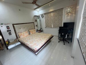 Bedroom in 3 BHK Apartment at Wakad – for Rent