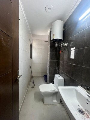 Bathroom in 1 BHK Builder Floor at Saket – for Rent