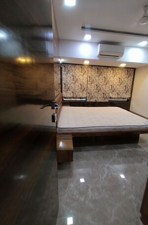 Bedroom in 3 BHK Apartment at Andheri West – for Sale