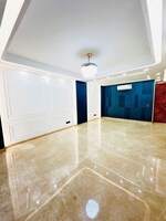 3 BHK + Servant Room 1300 Sq.Ft. Builder Floor in Sector 57