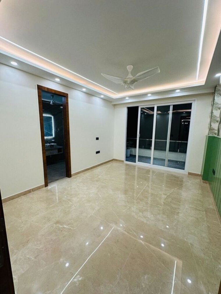 Room, sector 57 3 Bedroom 1300 Sq.Ft. Builder Floor In Sector 57 Gurgaon 10197854