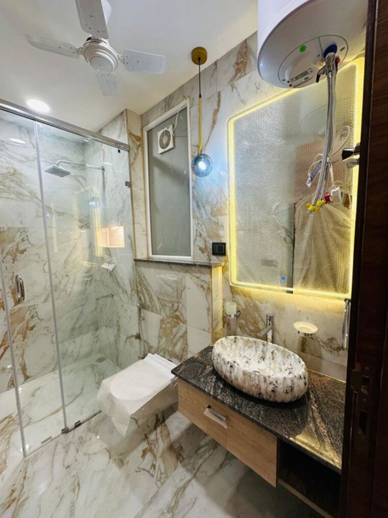 Bathroom, sector 57 3 Bedroom 1300 Sq.Ft. Builder Floor In Sector 57 Gurgaon 10197854