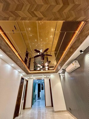 Furnished Amenities in 3 BHK Builder Floor at Sector 57 – for Sale