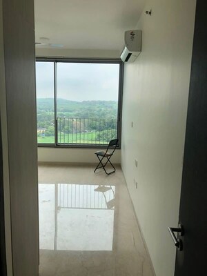 Bathroom in 3 BHK Apartment at Oberoi Realty Esquire, Goregaon East – for Rent