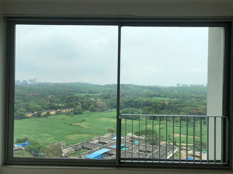 Garden, oberoi-realty-esquire 3 Bedroom 1367 Sq.Ft. Apartment In Goregaon East Mumbai 10197881