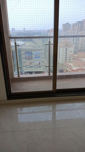 Furnished Amenities in 3 BHK Apartment at Chirag Bhagat Grandeur, Malad West – for Sale