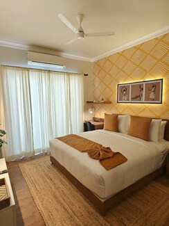 4 BHK + Servant Room Apartment For Sale in JKG Palm Resort