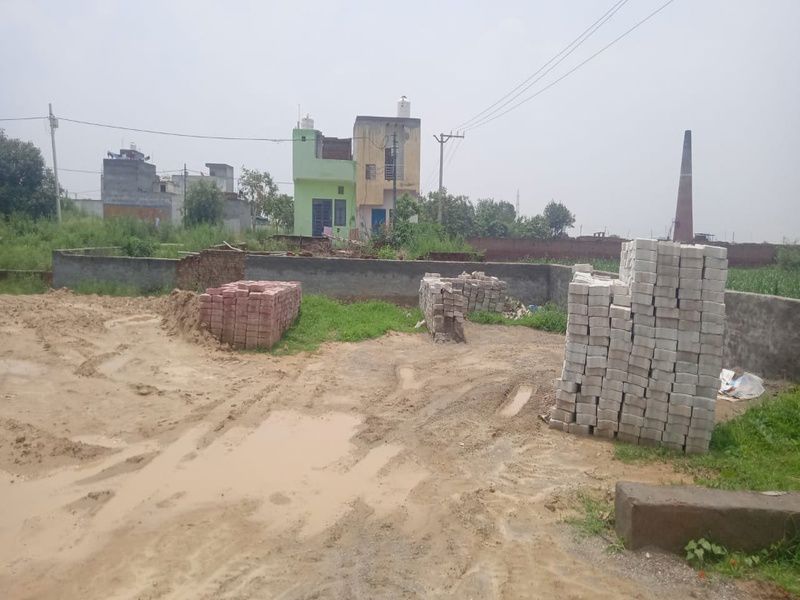 Plot For Sale in Sultanpur