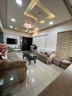 Living Room in 2 BHK Apartment at Bhoj Bhavan, Chembur – for Sale