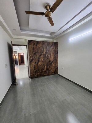 Room in 2 BHK Apartment at Puraniks City Reserva, Ghodbunder Road – for Rent