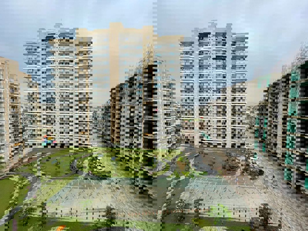 3 BHK 1750 Sq.Ft. Apartment in Hermitage Centralis