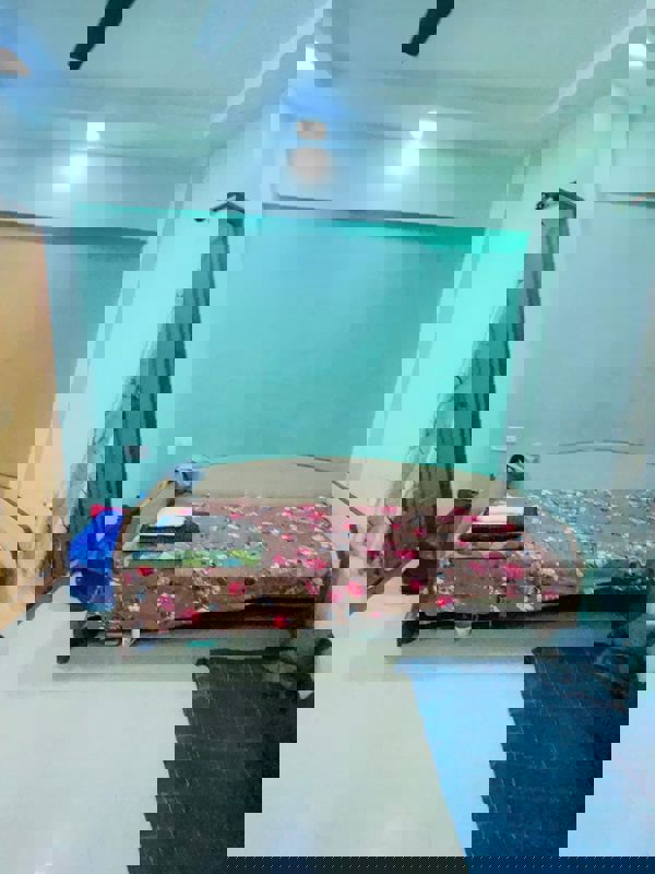 1 BHK 450 Sq.Ft. Apartment in Pratha Pushpa Society