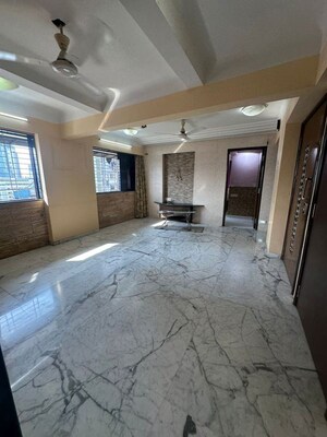 Building Lobby in 3 BHK Apartment at Mumbai Central Suburbs – for Rent