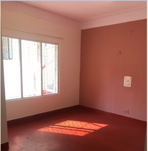 2 BHK Apartment For Rent in Cooke Town