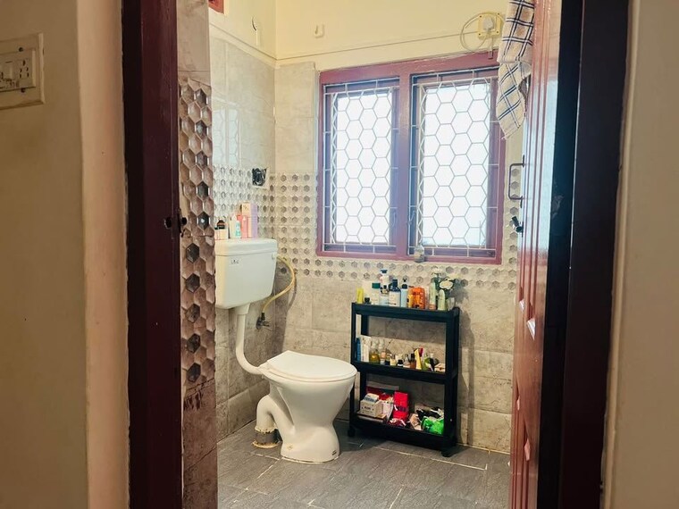 Attached Bathroom, cooke town 2 Bedroom 1350 Sq.Ft. Apartment In Cooke Town Bangalore 10198179