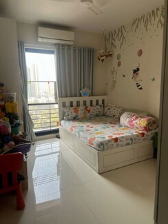 2 BHK + Pooja Room Apartment For Rent in K Raheja Raheja Residency