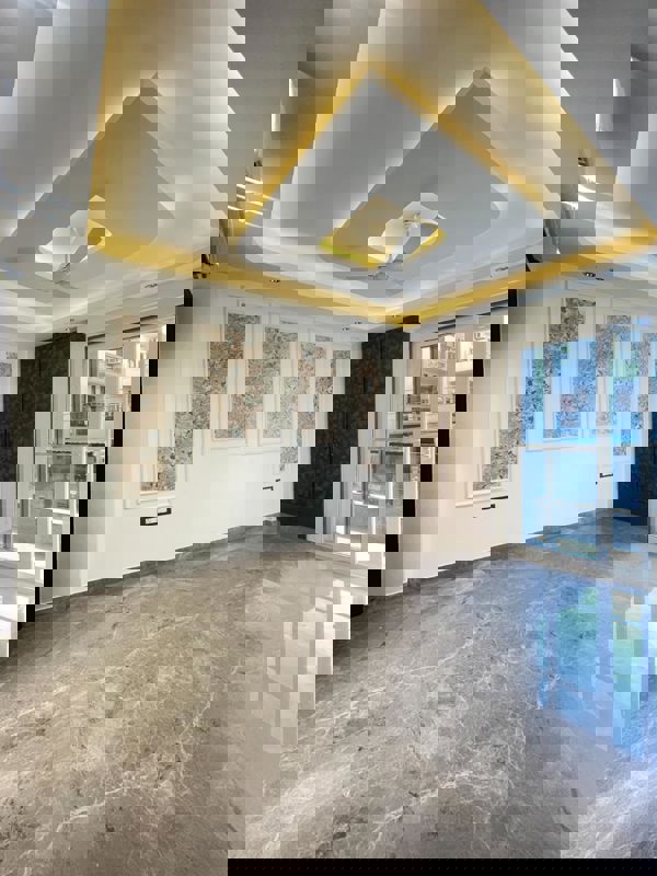 3 BHK + Servant Room 350 Sq.Ft. Builder Floor in Huda Staff Colony