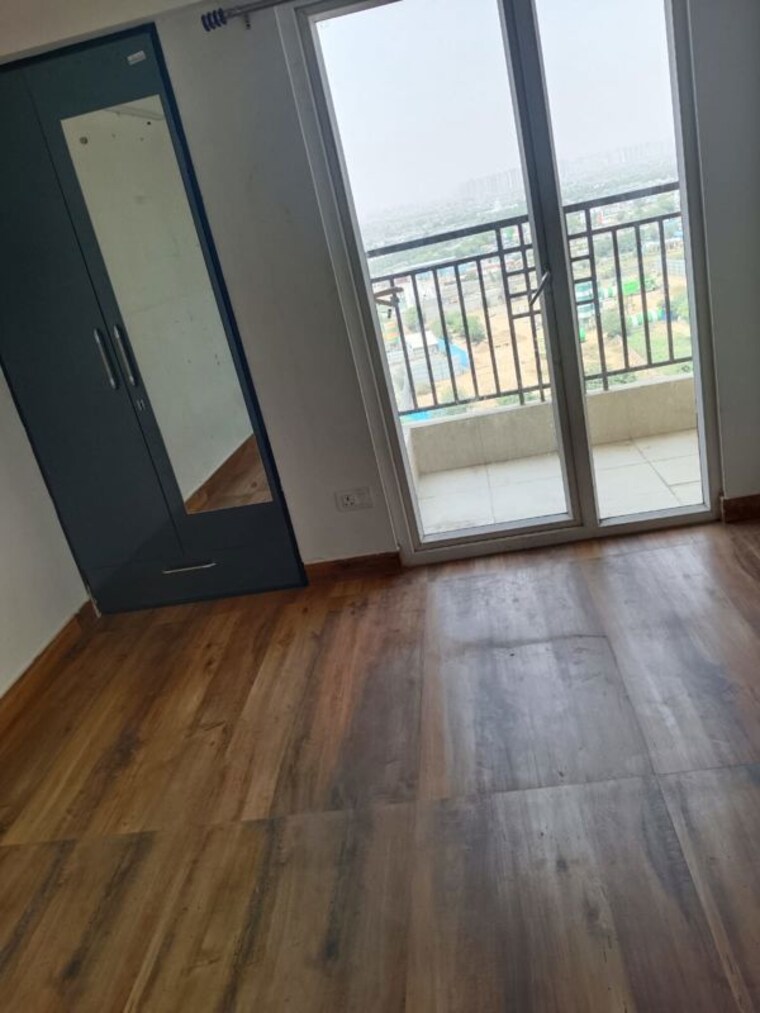 Room, supertech-cape-town 2.5 Bedroom 1150 Sq.Ft. Apartment In Sector 74 Noida 10198242