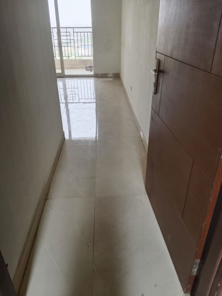 undefined, supertech-cape-town 2.5 Bedroom 1150 Sq.Ft. Apartment In Sector 74 Noida 10198242