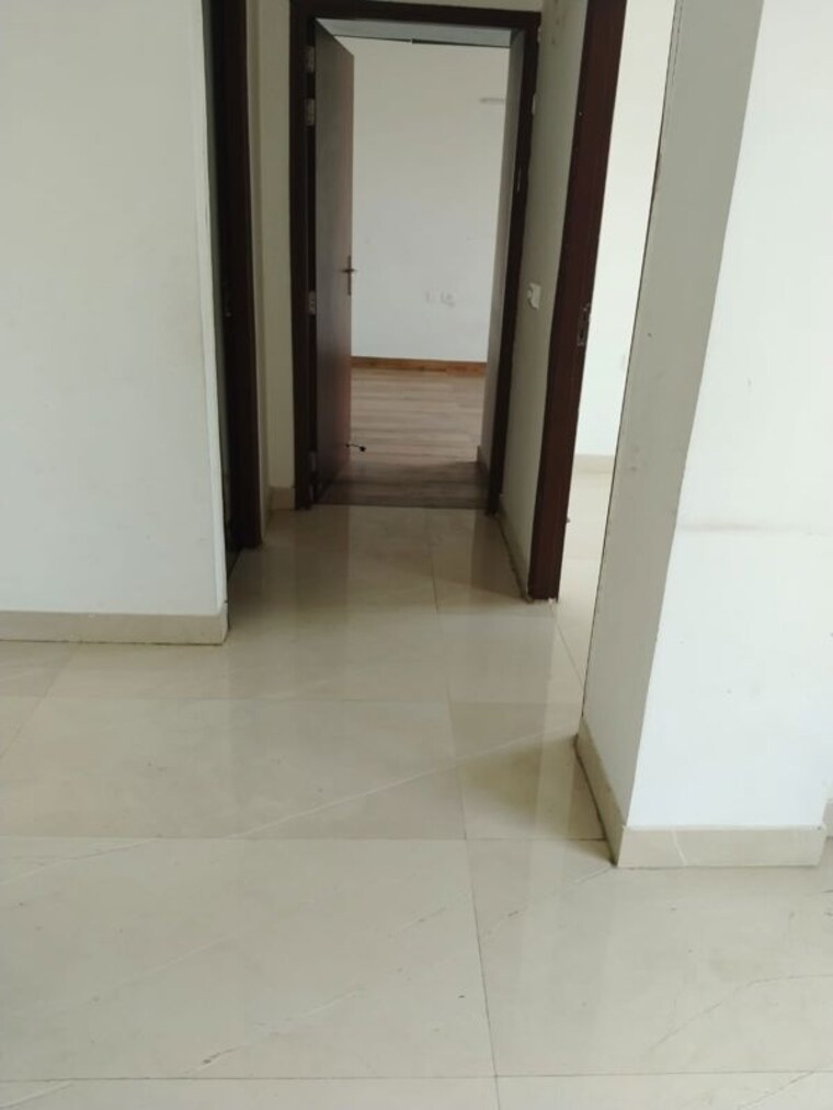 Room, supertech-cape-town 2.5 Bedroom 1150 Sq.Ft. Apartment In Sector 74 Noida 10198242