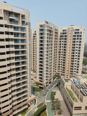 4 BHK Apartment – Exterior View View at Ambience Creacions, Sector 22 - for Rent