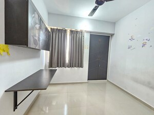 Master Bedroom in 2 BHK Apartment at Puraniks Tokyo Bay, Kasarvadavali – for Rent