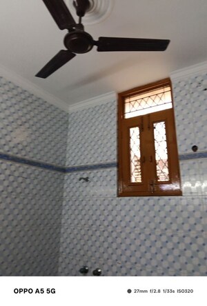 Furnished Amenities in 2 BHK Independent House at RWA Apartments Sector 39, Sector 39 – for Rent