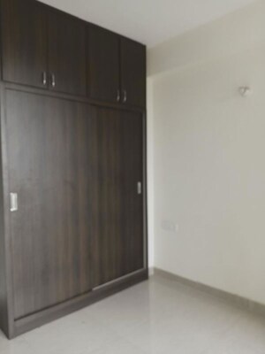 Room in 2 BHK Apartment at Shree Vardhman Mantra, Sector 67 – for Rent