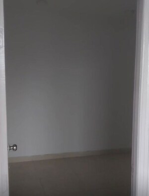 Room in 3.5 BHK Apartment at Sanchar Residency, Raj Nagar Extension – for Sale