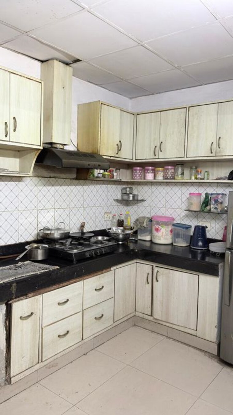 Kitchen, residents-welfare-association-gayan-khand-2 2 Bedroom 950 Sq.Ft. Builder Floor In Indrapuram Ghaziabad 10198306