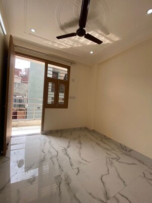 Bedroom in 2 BHK Builder Floor at Chattarpur – for Rent