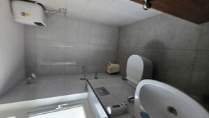 Bathroom in 3 BHK Apartment at Unitech Horizon, Pi Greater Noida – for Sale