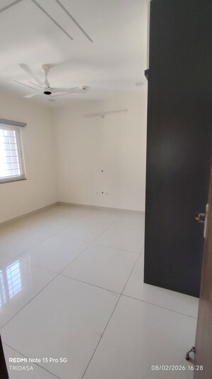 Room in 2.5 BHK Apartment at My Home Sayuk, Tellapur – for Sale