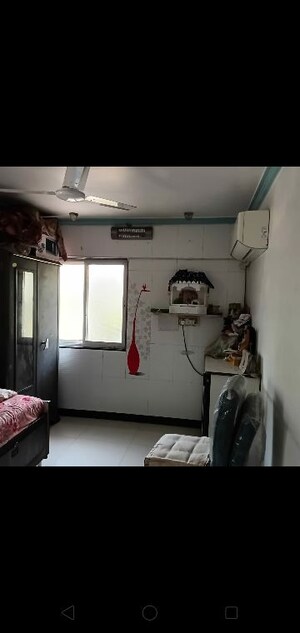Room in  Pg at Lokhandwala – for Rent