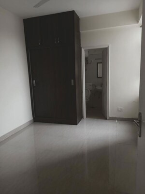 Room in 2 BHK Apartment at Shree Vardhman Mantra, Sector 67 – for Rent