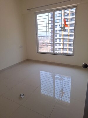 Room in 2 BHK Apartment at Kolte Patil Life Republic, Hinjewadi – for Rent