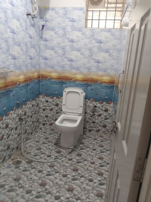 Bathroom in 1 BHK Apartment at Krishna Residency Kadubeesanahalli, Kadubeesanahalli – for Rent