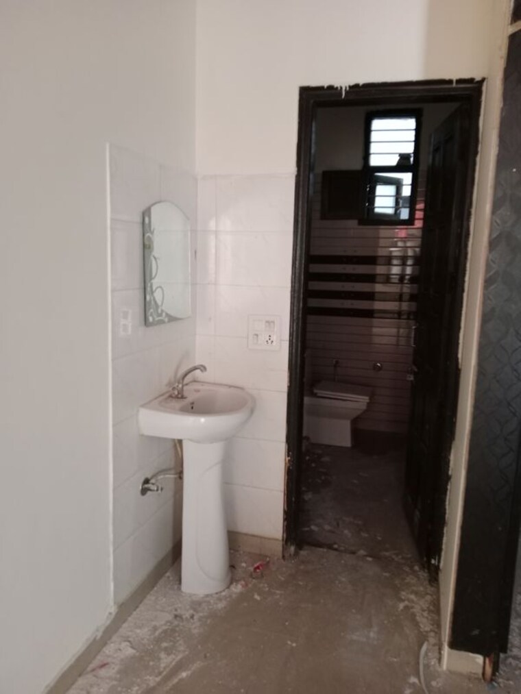 Bathroom, ansals sushant city 1.5 Bedroom 552 Sq.Ft. Independent House In Ansals Sushant City Panipat 10198775
