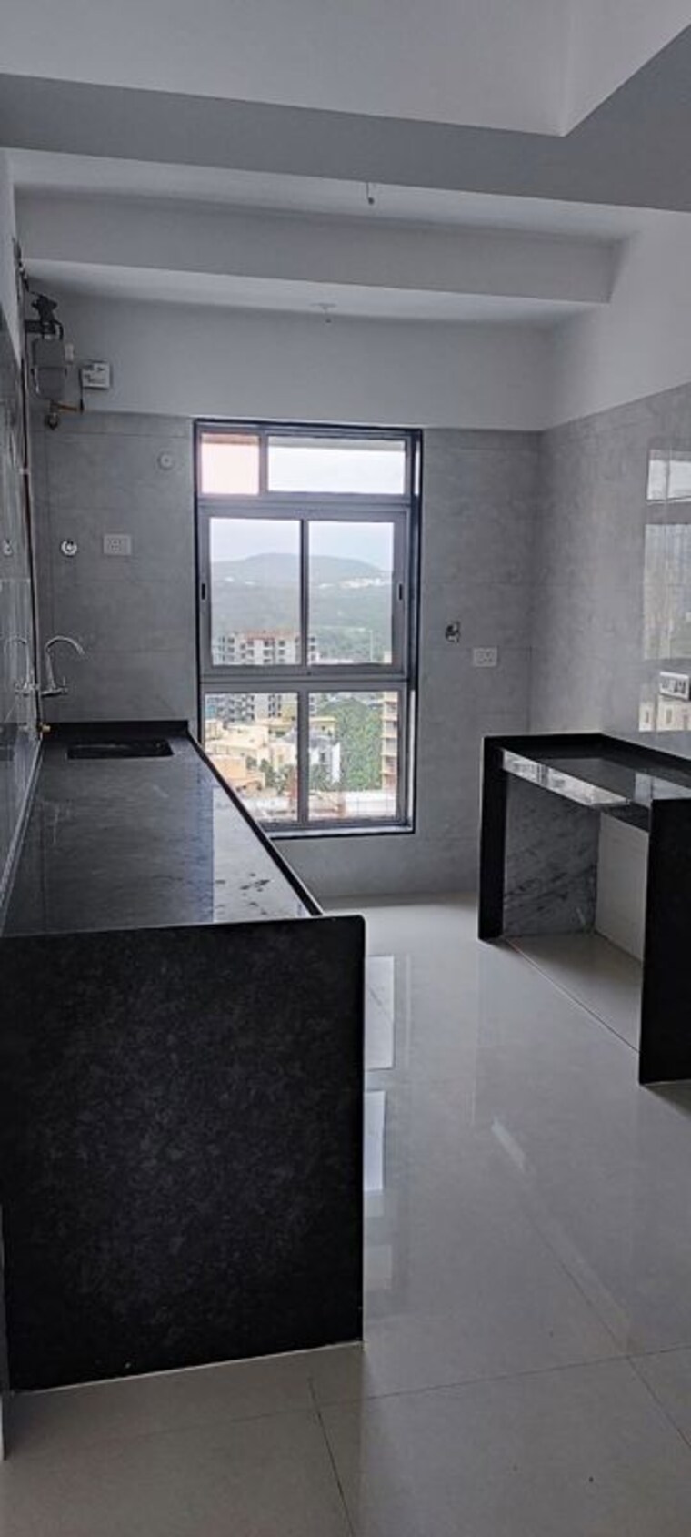 Kitchen, romell-umiya-grandeur 2 Bedroom 715 Sq.Ft. Apartment In Goregaon East Mumbai 10198831