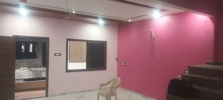 Room, jahangirpura 5 Bedroom 982 Sq.Ft. Villa In Jahangirpura Surat 10198822